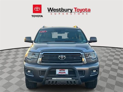 Used 2018 Toyota Sequoia SR5 image 3