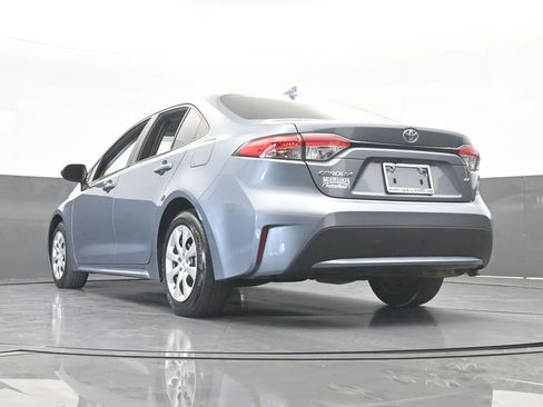 Used 2022 Toyota Corolla LE image 55