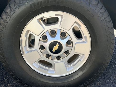 Used 2014 Chevrolet Silverado 2500 LT image 39