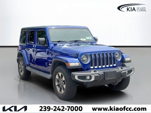 Used 2018 Jeep Wrangler Unlimited Sahara AWD/4WD image 1