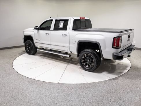 Used 2017 GMC Sierra 1500 SLT AWD/4WD image 35