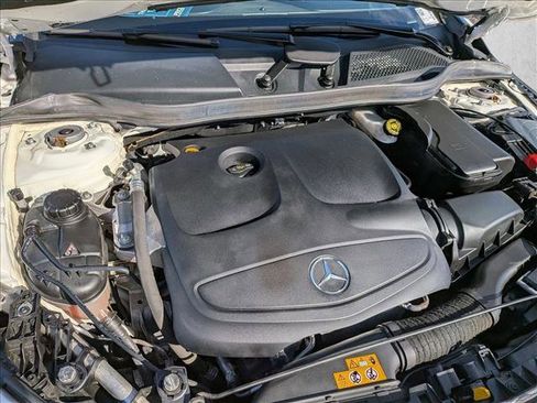 Used 2019 Mercedes-Benz CLA 250 image 28