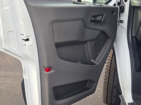 New 2026 Ford Transit 250 148 Medium Roof RWD image 14
