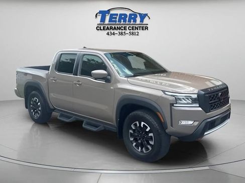 Used 2023 Nissan Frontier PRO-4X w/ Pro Convenience Package AWD/4WD image 2