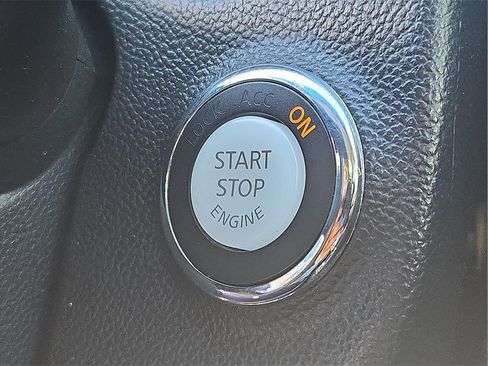 Used 2012 INFINITI G37 x w/ Premium Pkg image 25