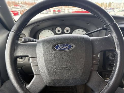 Used 2010 Ford Ranger XLT image 12
