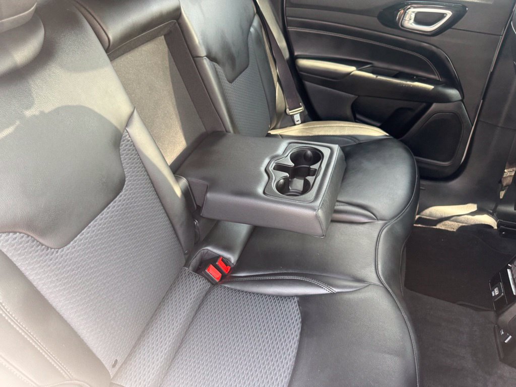 Used 2022 Jeep Compass Latitude AWD/4WD image 47