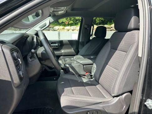 Used 2023 Chevrolet Silverado 1500 Custom Trail Boss w/ LPO, Dark Essentials Package AWD/4WD image 14