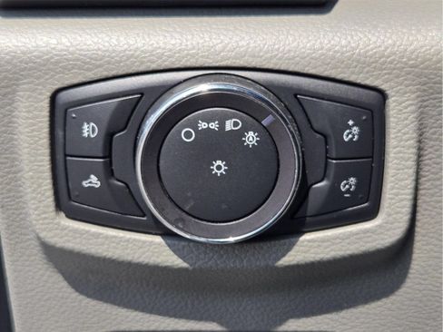 Used 2015 Ford F150 XLT w/ Equipment Group 302A Luxury RWD image 20