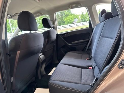 Used 2016 Subaru Forester 2.5i w/ Alloy Wheel Package AWD/4WD image 27