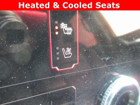 Certified 2024 GMC Acadia Denali w/ Super Cruise Package image 16