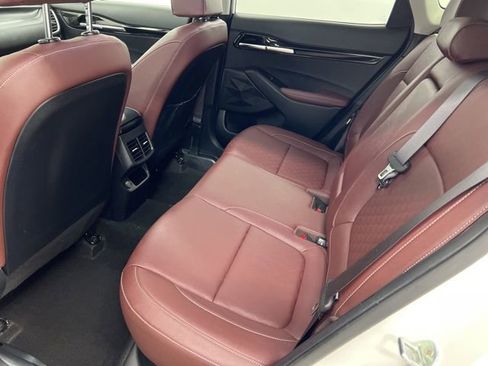 Used 2022 Kia Seltos SX w/ Sunroof Package AWD/4WD image 11
