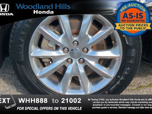 Used 2015 Jeep Cherokee Limited w/ Luxury Group image 26