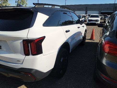 Used 2025 Kia Sorento SX Prestige AWD/4WD image 6