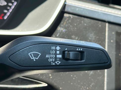 Used 2024 Audi Q3 2.0T Premium image 23