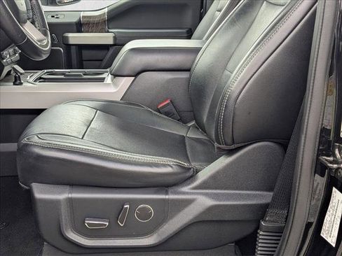 Used 2019 Ford F350 Lariat w/ Lariat Ultimate Package image 17