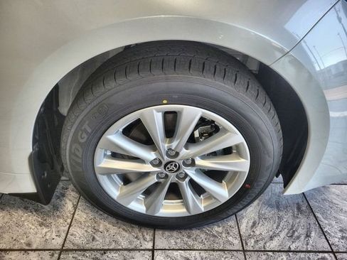 New 2026 Toyota Corolla SE image 10