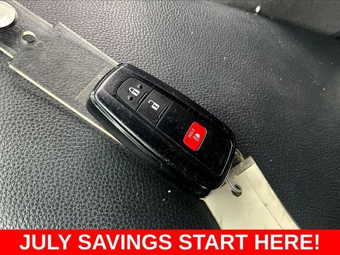 Used 2023 Toyota RAV4 SE AWD/4WD image 37