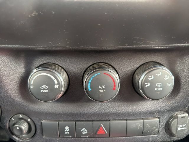Used 2016 Jeep Wrangler Unlimited Sport w/ Quick Order Package 24S AWD/4WD image 18