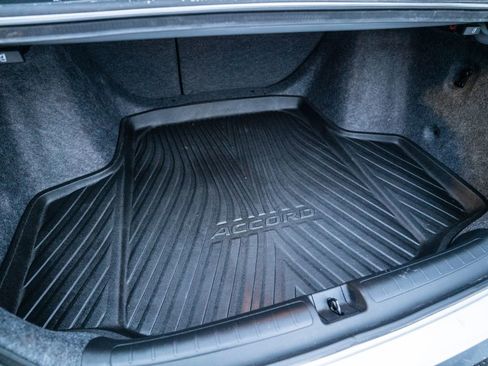 Used 2021 Honda Accord Touring image 41