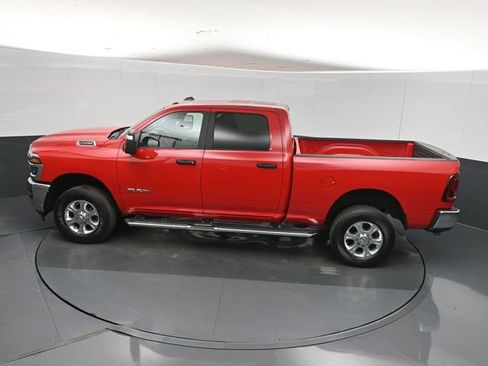 Used 2026 RAM 2500 Big Horn AWD/4WD image 40