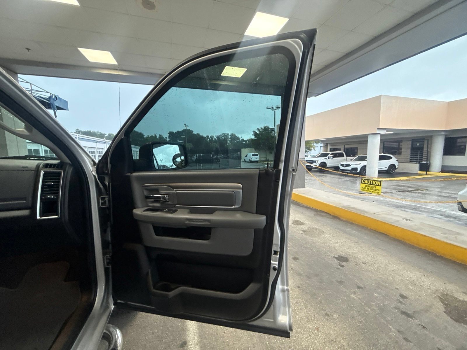Used 2015 RAM 1500 Big Horn RWD image 13