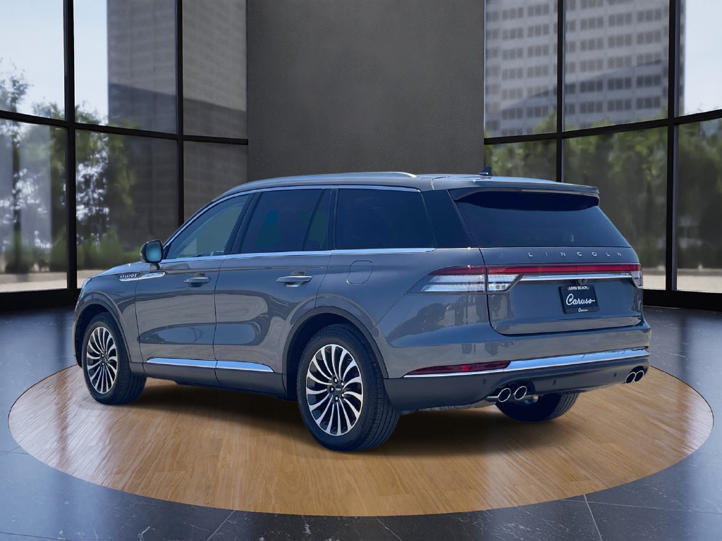 Certified 2023 Lincoln Aviator 2WD w/ Premium Package image 5