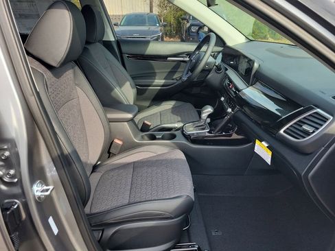 New 2026 Kia Seltos S image 7