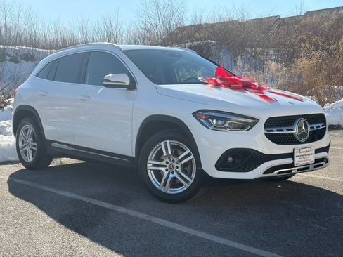 Used 2021 Mercedes-Benz GLA 250 4MATIC image 1