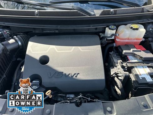 Used 2019 Buick Enclave Avenir w/ Avenir Technology Package image 17