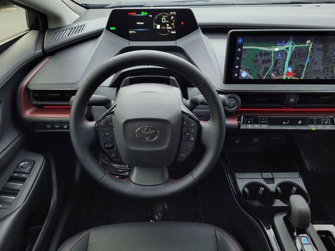 Certified 2026 Toyota Prius Plug-In Hybrid image 12