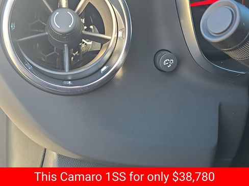 Used 2021 Chevrolet Camaro SS image 31