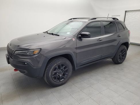 Used 2022 Jeep Cherokee Trailhawk w/ Trailer Tow Group image 2