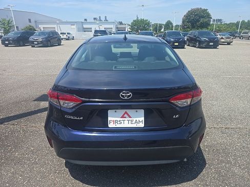 Used 2023 Toyota Corolla LE FWD image 6