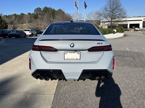 New 2026 BMW M5 w/ Carbon Package image 7