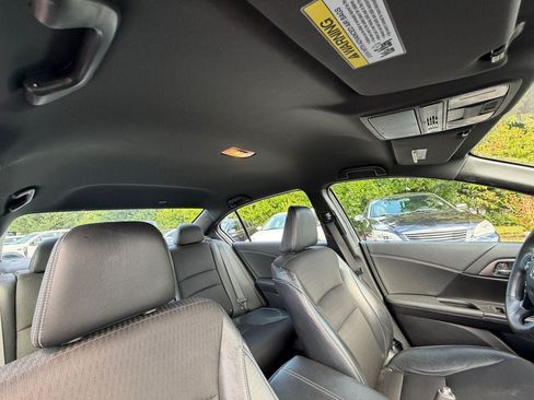 Used 2017 Honda Accord Sport image 27