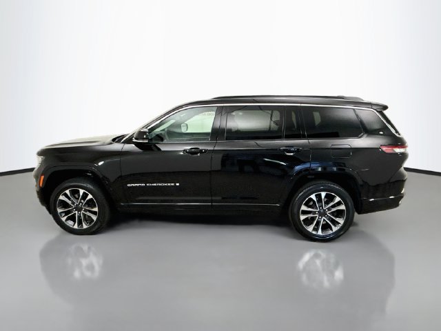 Used 2025 Jeep Grand Cherokee L Overland w/ Advanced Protech Group III AWD/4WD image 6