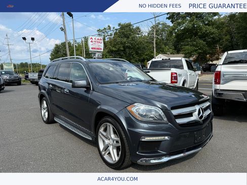 Used 2015 Mercedes-Benz GL 550 4MATIC image 4