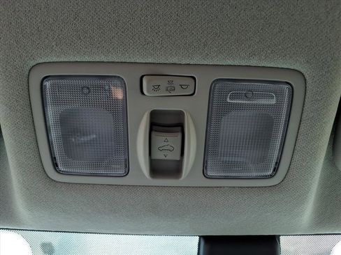 New 2026 Hyundai Venue SEL FWD image 27