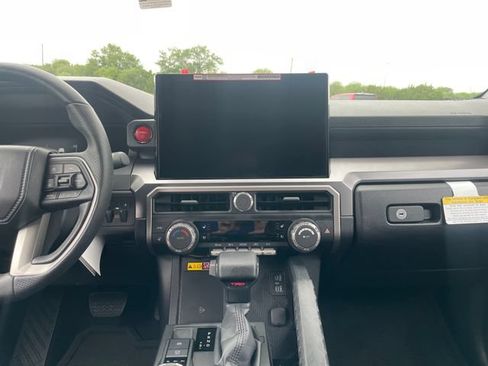New 2026 Toyota 4Runner TRD Off-Road Premium AWD/4WD image 16
