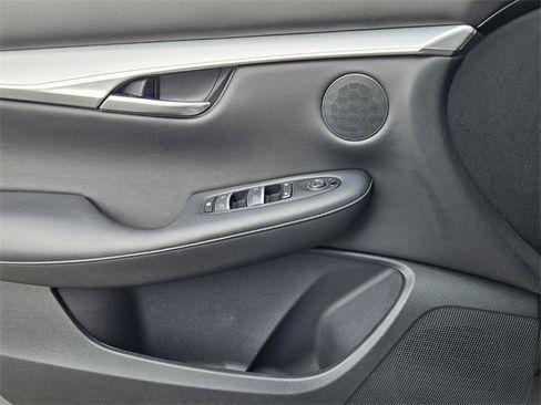 Used 2021 INFINITI QX50 Luxe image 26