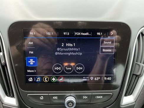 Used 2023 Chevrolet Malibu LT w/ LPO, Floor Liner Package FWD image 13