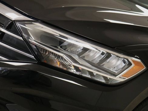 Used 2019 Volkswagen Jetta SE w/ Cold Weather Package image 99