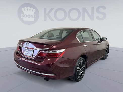 Used 2016 Honda Accord Sport image 7