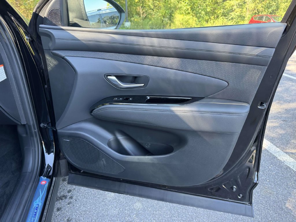 New 2026 Hyundai Tucson Limited AWD/4WD image 8