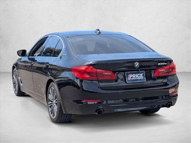 Used 2019 BMW 530e w/ Convenience Package RWD image 8
