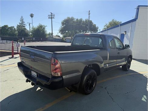 Used 2013 Toyota Tacoma 2WD Access Cab image 6