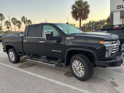 Used 2020 Chevrolet Silverado 2500 High Country image 1