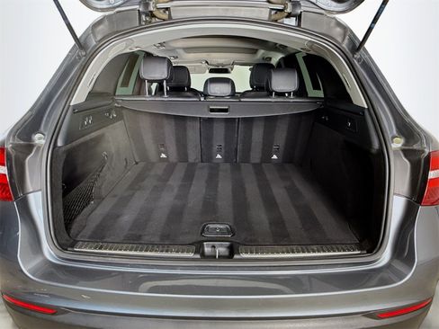 Used 2016 Mercedes-Benz GLC 300 4MATIC image 26