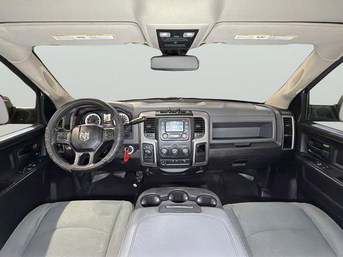 Used 2016 RAM 3500 Tradesman w/ Chrome Appearance Group image 31